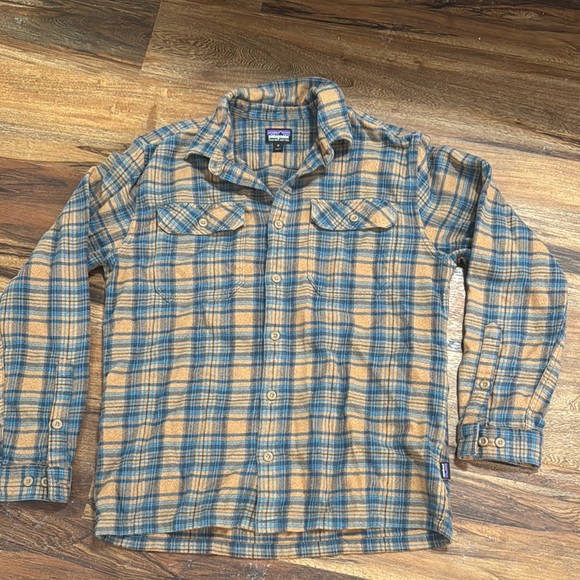 Patagonia Other - Patagonia Men's Blue and Tan Plaid Shirt